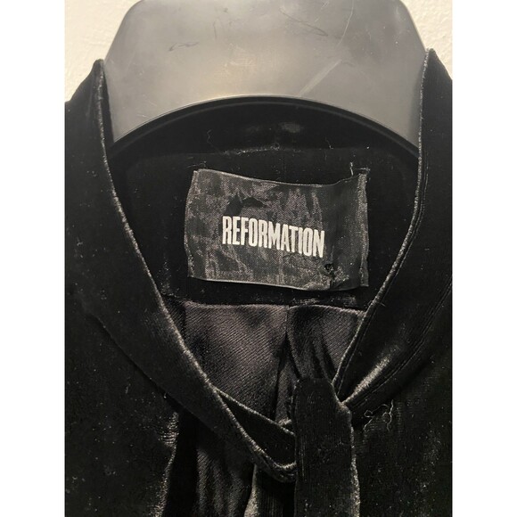 Reformation Black Velvet Cropped Bolero Jacket Open Front Whimsigoth Sz XS - Picture 4 of 8